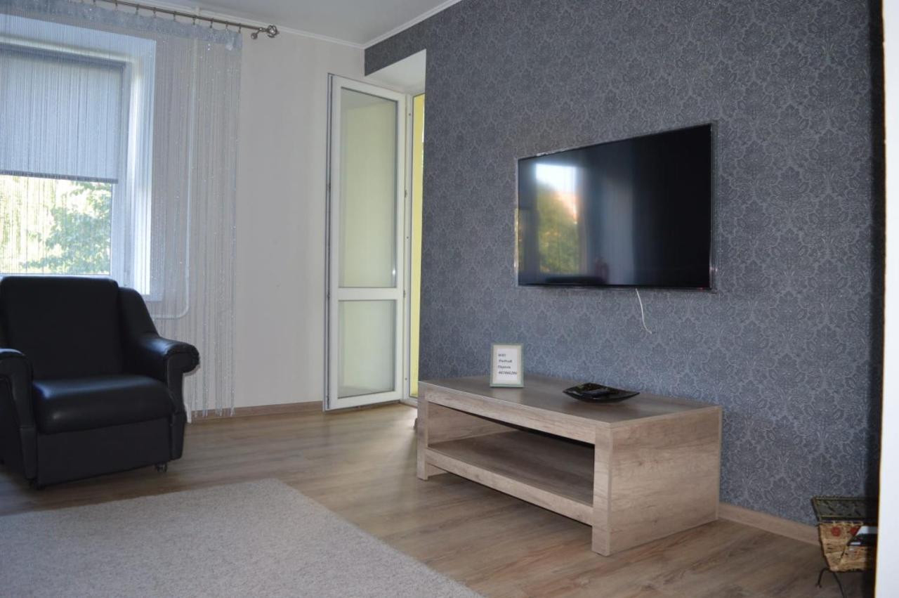 Apartament Gayadayenko 4 Daire Pinsk Dış mekan fotoğraf