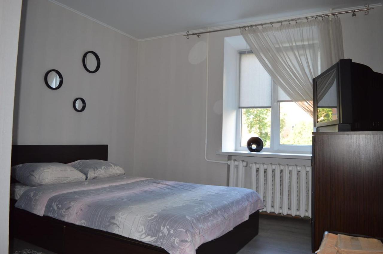 Apartament Gayadayenko 4 Daire Pinsk Dış mekan fotoğraf