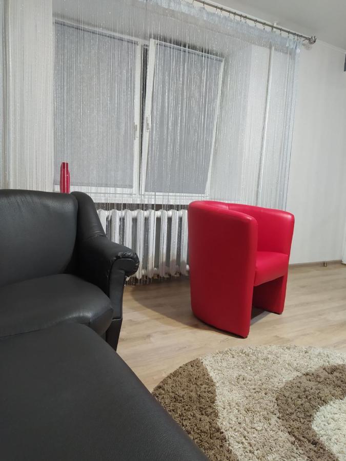 Apartament Gayadayenko 4 Daire Pinsk Dış mekan fotoğraf