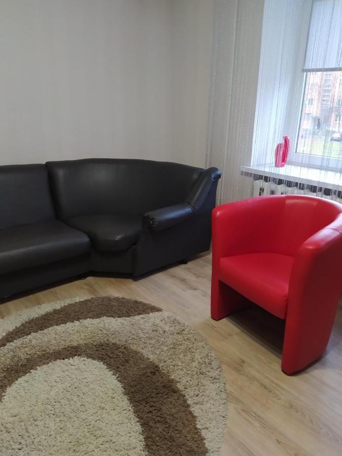 Apartament Gayadayenko 4 Daire Pinsk Dış mekan fotoğraf