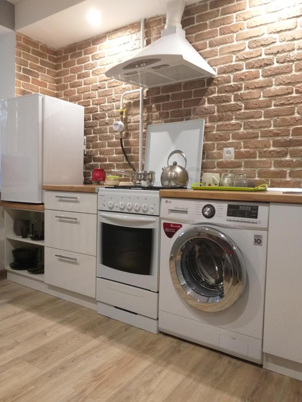 Apartament Gayadayenko 4 Daire Pinsk Dış mekan fotoğraf